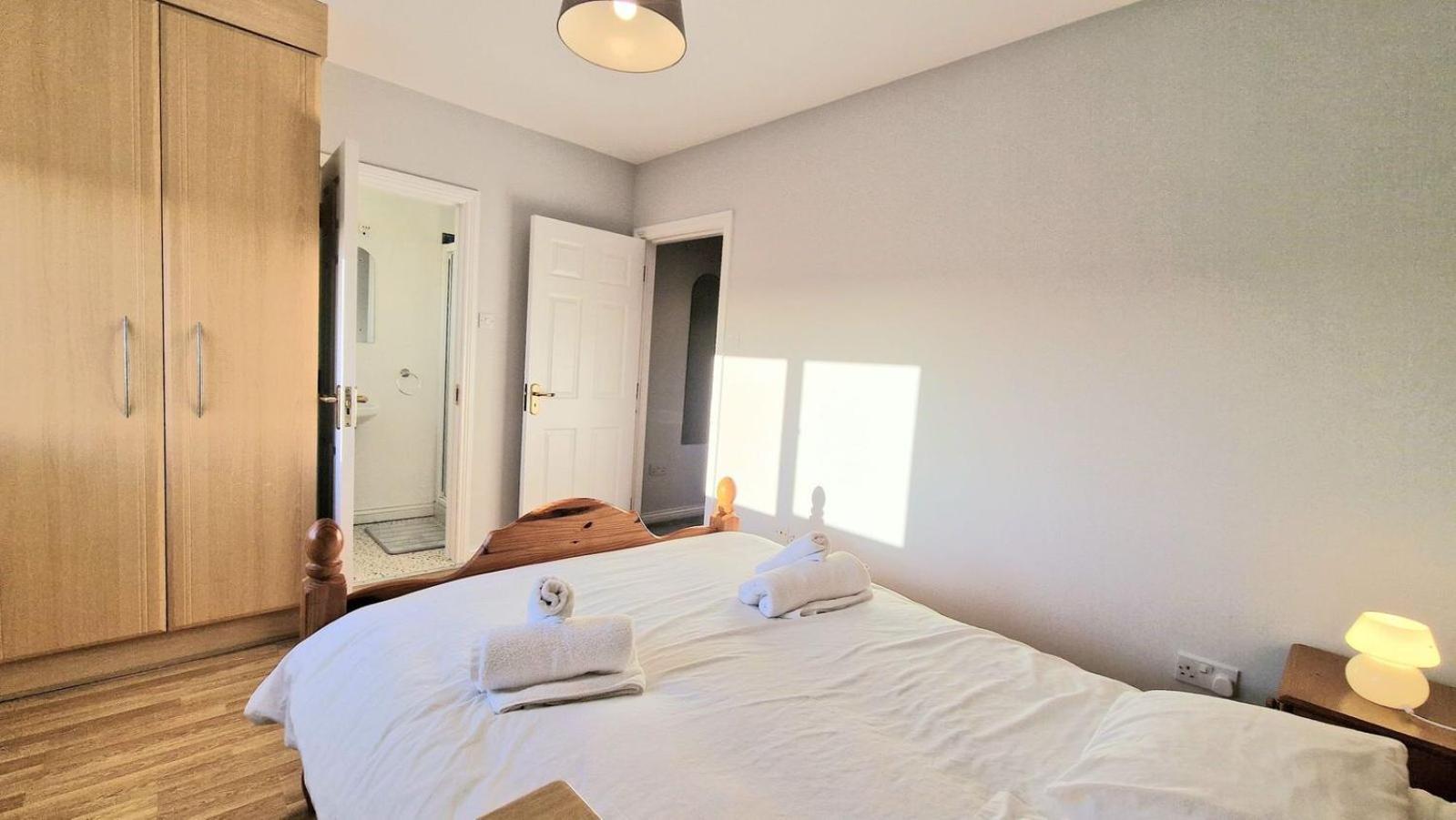Cosy 3 Bedroom All Ensuites Galway Exterior foto